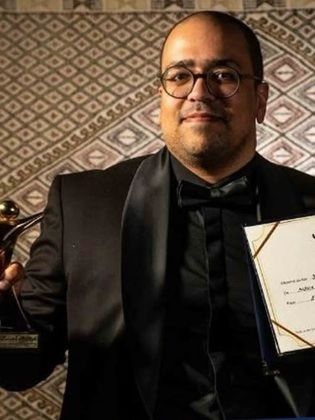 محمد طاهر - ﺇﺧﺮاﺝ فيلموجرافيا، صور، فيديو